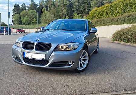 BMW 325i -