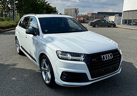 Audi Q7 3,0 TDI *fast Vollausstattung*
