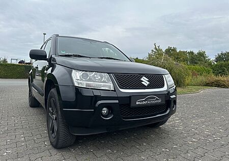 Suzuki Grand Vitara 1.9,Leder,Xenon,Schiebedach,Anh