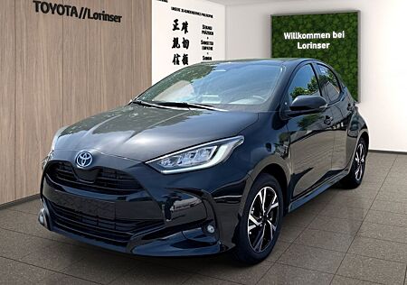 Toyota Yaris 1.5 Teamplayer +FLA+SpurH+SpurW+LM+LED+PDC
