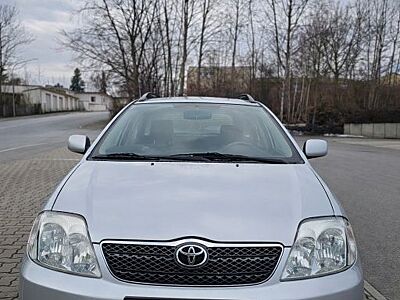 Toyota Corolla 2.0 D-4D 8-fach bereift, sehr g