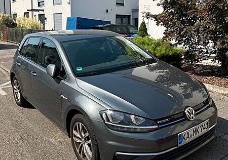 VW Golf Volkswagen 1.5 TGI BlueMotion DSG Comfortline Comf...