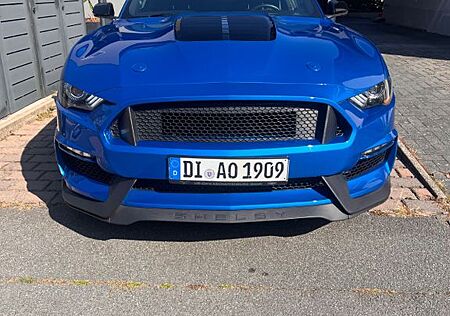 Ford Mustang 2,3 Shelby