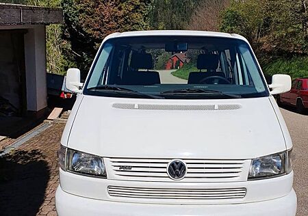 VW T4 Caravelle Volkswagen 2.8 VR6 Lang Standard