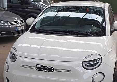 Fiat 500E Icon Cabrio 42 kWh Icon