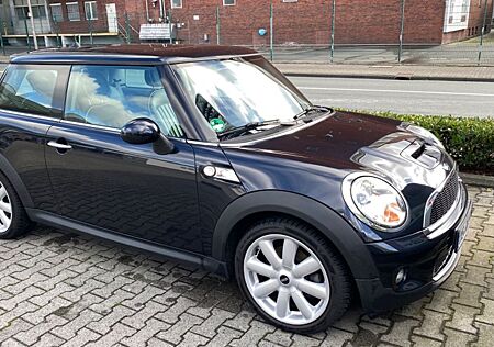 Mini Cooper S TÜV NEU