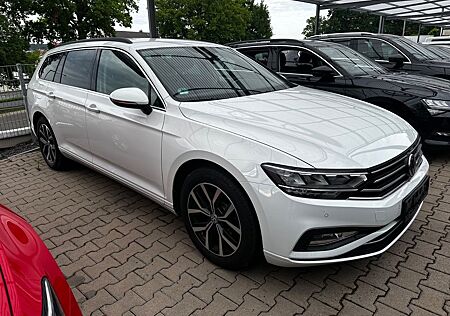 VW Passat Variant Volkswagen 2.0 TDI DSG Business*Standheizung
