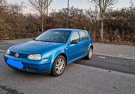 VW Golf Volkswagen 1.6 Auto Basis Variant Basis