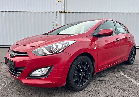 Hyundai i30 1.4 Trend *1.Hand*