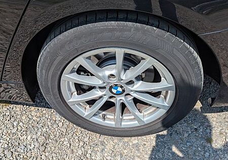 BMW 320d xDrive Touring -