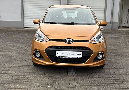 Hyundai i10 1.0 FIFA World Cup Edition / Winterreifen /