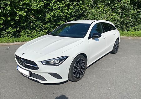 Mercedes-Benz CLA 200 Shooting Brake CLA 200 d 4MATIC DCT ...
