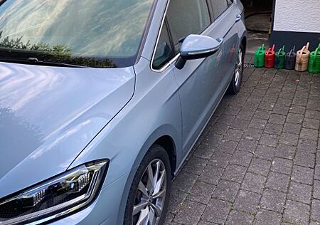 VW Golf Sportsvan Volkswagen 1.5 TSI ACT OPF 110kW DSG Hig...