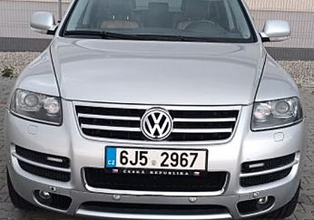 VW Touareg Volkswagen 5.0 V10 TDI Tiptronic Individual Ind...
