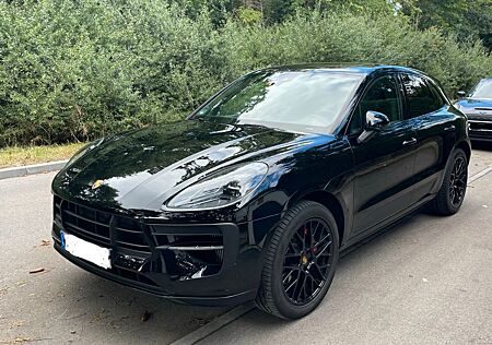 Porsche Macan GTS - Pano, neue Wartung, 20-Zoll 8fach