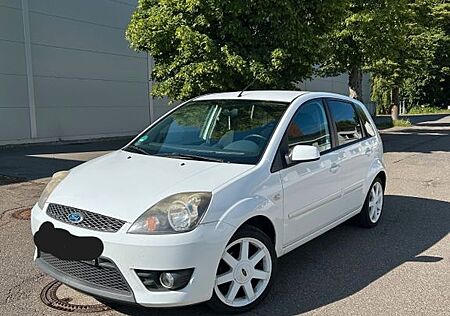 Ford Fiesta White Magic TOP :)