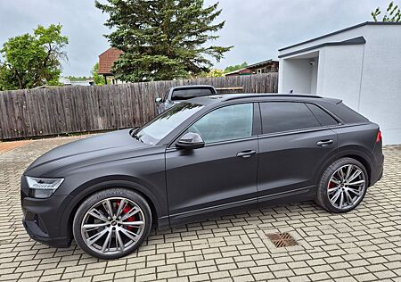Audi SQ8 TFSI Competition Plus LP 152T€