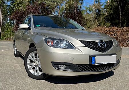 Mazda 3 1.6 Active Sport / 8 fach Bereift / 08.26 TÜV