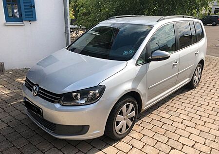 VW Touran Volkswagen 1.4 TSI Comfortline 140 PS 7-Sitzer