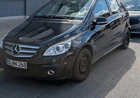 Mercedes-Benz B 150 BlueEFFICIENCY -