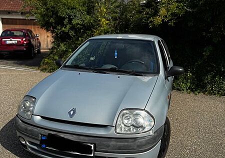 Renault Clio 1.4 RT RT