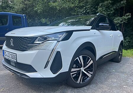 Peugeot 3008 PureTech 130 EAT8 GT Schiebedach & Focal