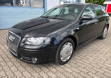 Audi A3 Sportback 2.0 TDI Vollleder. TÜV 11/2026