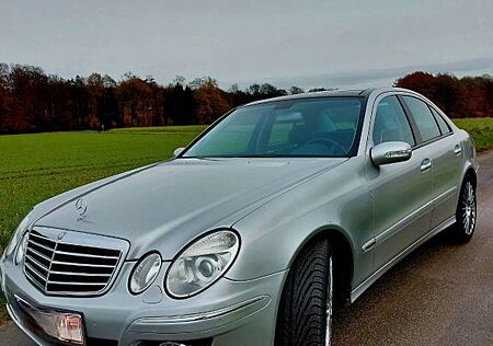 Mercedes-Benz E 500 ELEGANCE Elegance