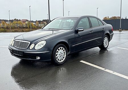 Mercedes-Benz E 240 Lim. Elegance SHZ ALU TÜV 12/2027