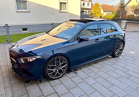 Mercedes-Benz A 220 DCT AMG Line Night Paket MB100 Garantie