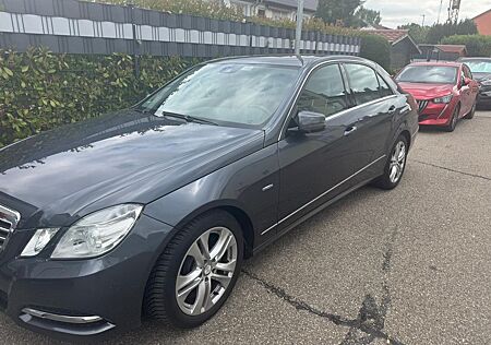 Mercedes-Benz E 220 CDI BlueEFFICIENCY AVANTGARDE AVANTGARDE