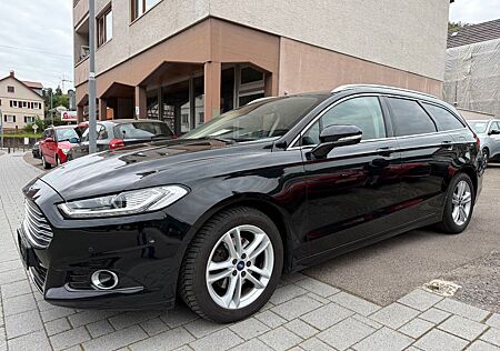 Ford Mondeo Turnier Titanium *LED, Pano, Nav & Leder*