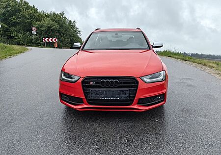Audi S4 Avant 3.0 TFSI quattro