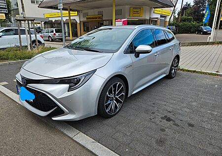 Toyota Corolla 2,0 Hybrid Lounge Touring Sports Lounge