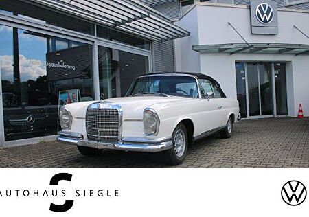 Mercedes-Benz 280 SE W111 Werkscabrio Leder Schalter Klima Res