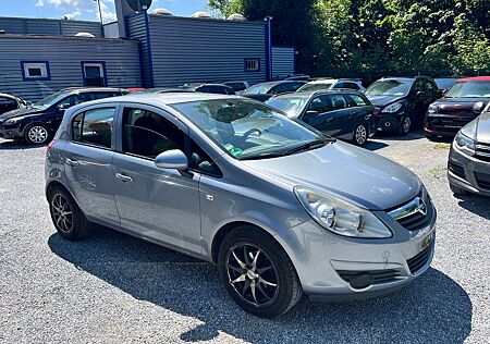 Opel Corsa D Edition