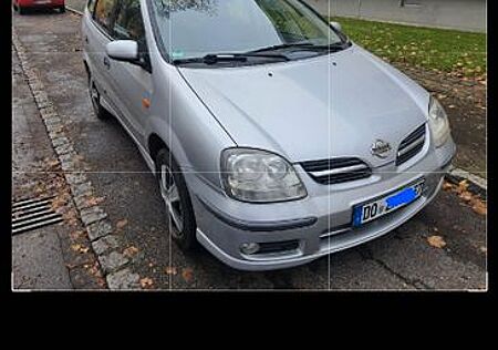 Nissan Almera Tino 2,0 CVT Comfort Comfort