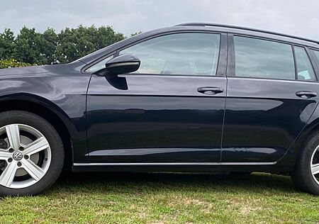 VW Golf Volkswagen 1.6 TDI 4MOTION BMT Comfortline Variant...