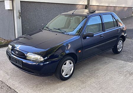 Ford Fiesta 1.3 44kW Style 1 Hand 5 Türen
