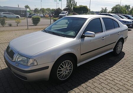 Skoda Octavia Klimaautomatik, Sitzheizung, Tempomat