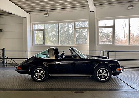 Porsche 911 Urmodell 911 S Targa 2.2 match. Nr. 3 Hd.