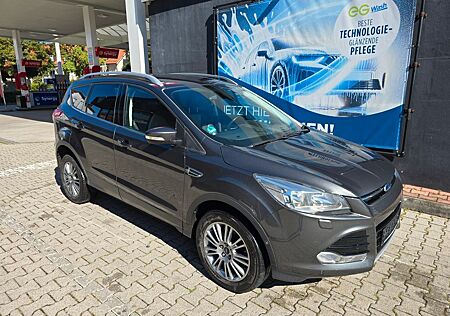 Ford Kuga Titanium * 4x4 * ALU * AUTOMATIK *PARKPILOT