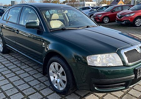Skoda Superb gebraucht kaufen Skoda Superb 1.8 Comfort 1-Hd.