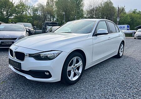BMW 318 i Advantage+KLIMATRONIC+PDC+SITZHEIZUNG+