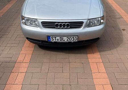 Audi A3 1.6 Auto Ambiente Ambiente