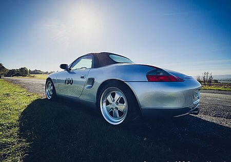 Porsche Boxster 986 S 3.2 ''James Dean'' > Behinderteng.