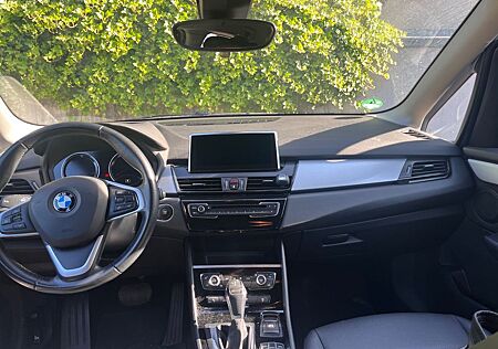 BMW 2er 225 Active Tourer 225xe iPerformance Steptro...