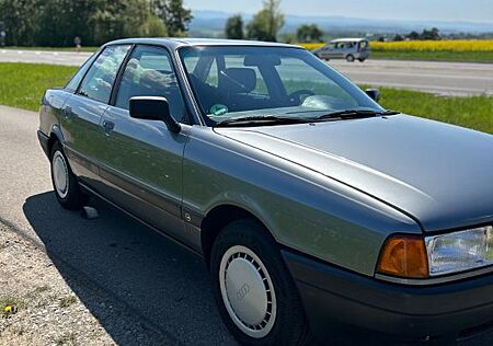 Audi 80