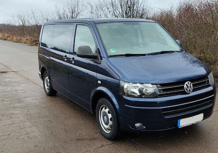 VW T5 Multivan Volkswagen , AHK, SHZ, Alu, 140PS
