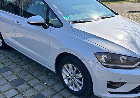 VW Golf Sportsvan Volkswagen 1.2 TSI 81kW Comfortline AHK klim